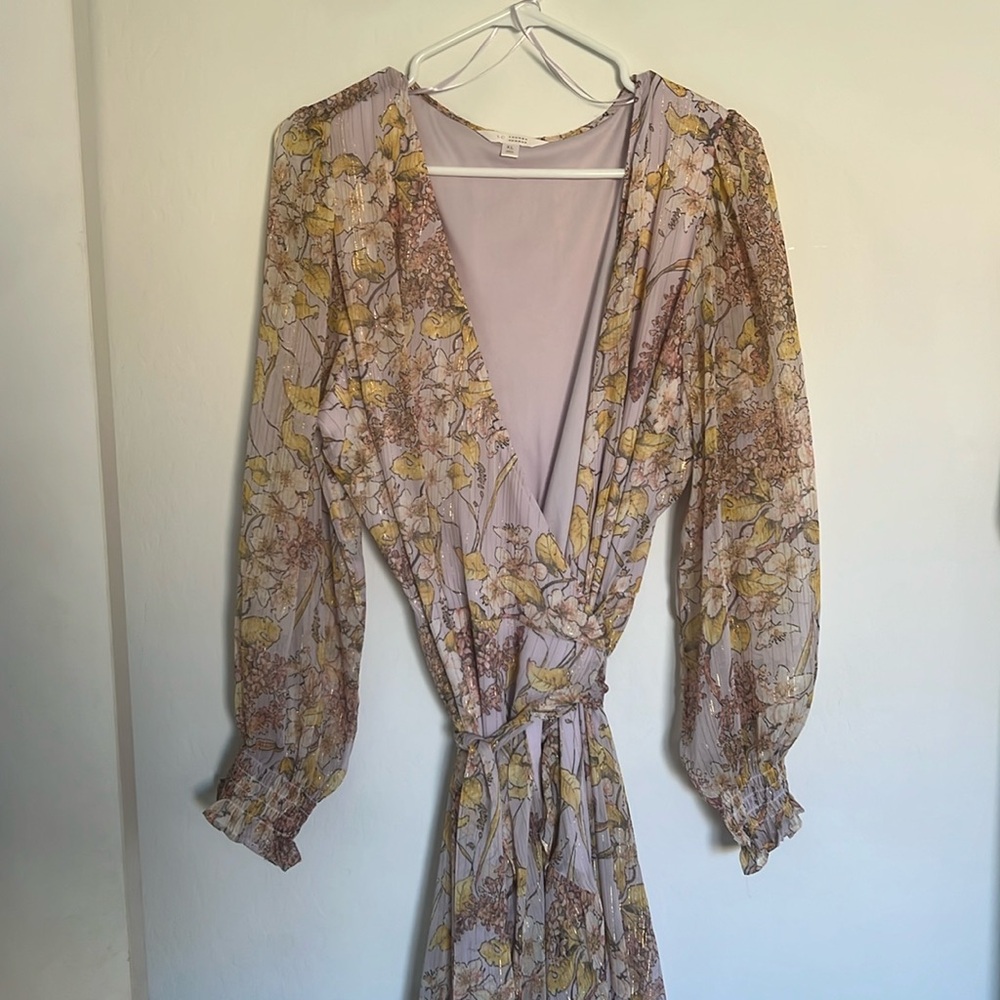 Tie wrap dress